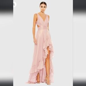NWT! IEENA- MAC DUGGAL, Cut Out High Low Ruffle Gown, Rose Gold, Size 6 -$398